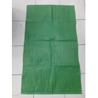 Green plastic sack size 60 x 105 cm 2