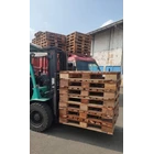 Hardwood pallet with size 1000x1200x140mm 2