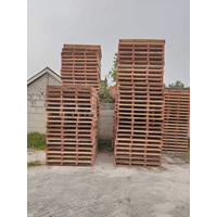 Hardwood pallet with size 1000x1200x140mm